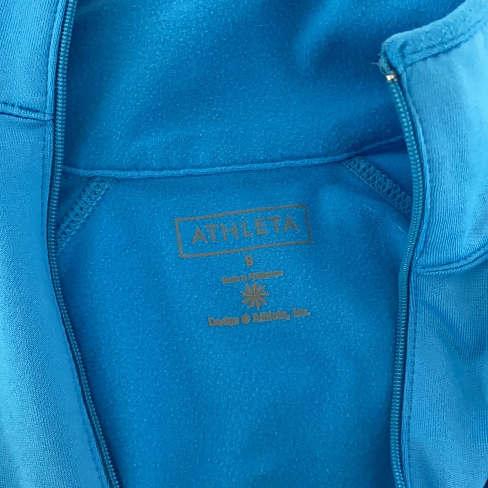 Athleta Pullover Top Size Small - image 8